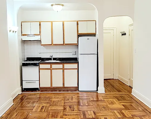 Rented by Ideal Properties Group | media 20