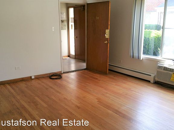 2nd image of 1914 S 13th Ave APT 1W