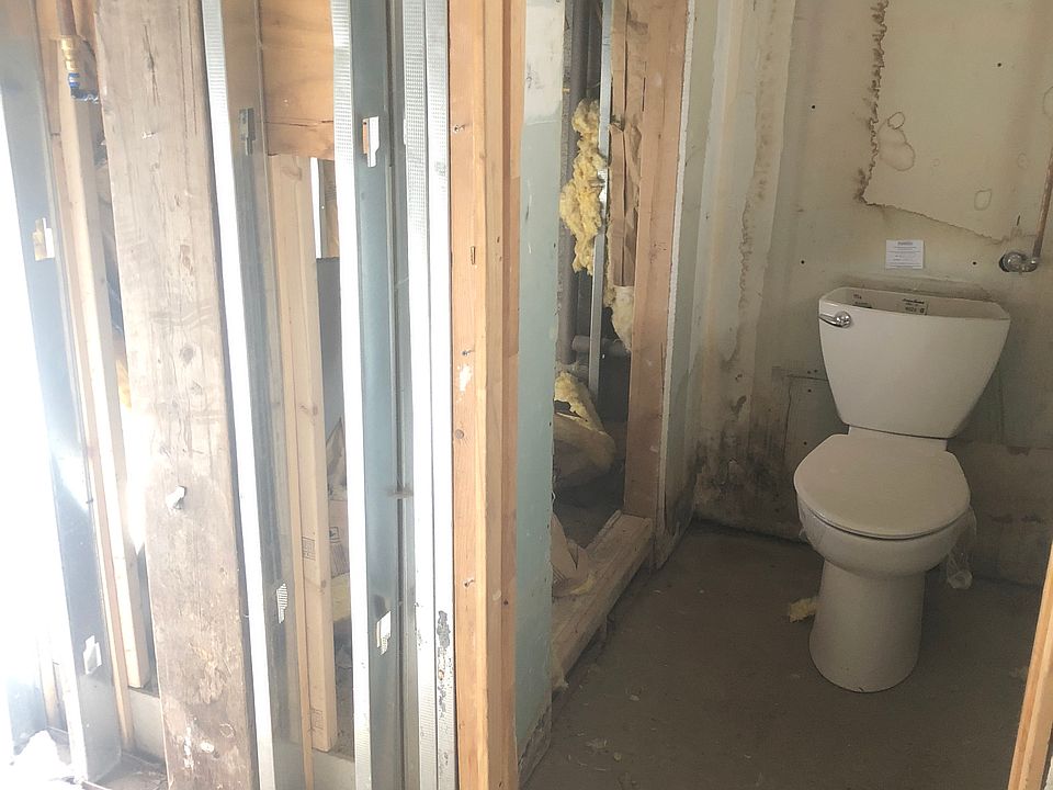 1st image of 302 1/2 4th St