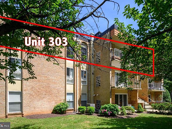 2nd image of 11911 Parklawn Dr APT 303