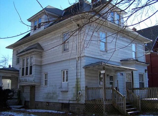 2nd image of 67 Deerfield Ave