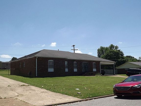 3rd image of 4464 Deerland St