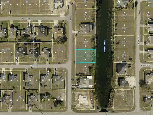 2417 NE 5th PL, CAPE CORAL, FL 33909