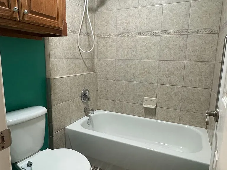 169 NW Copperfield — Photo 18