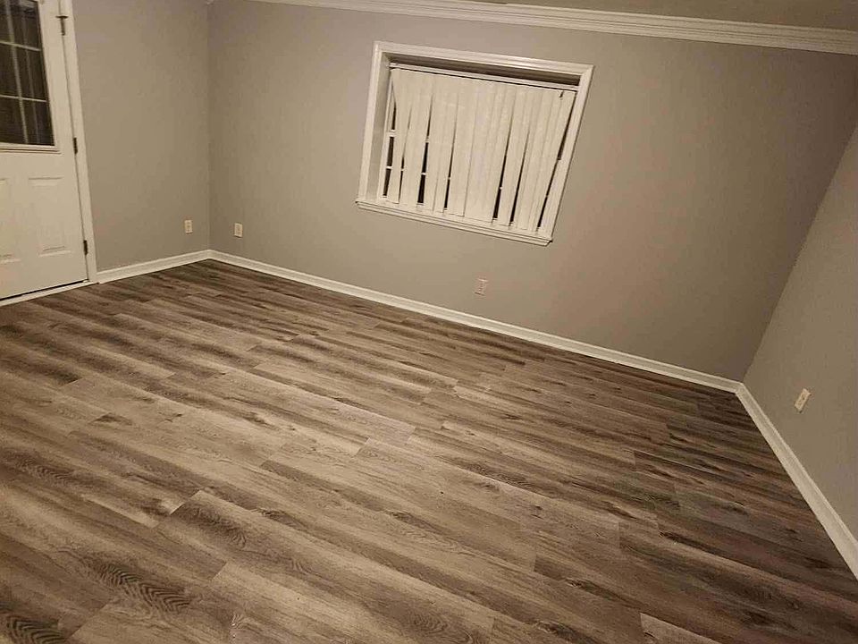 2nd image of 1992 Port James Cir