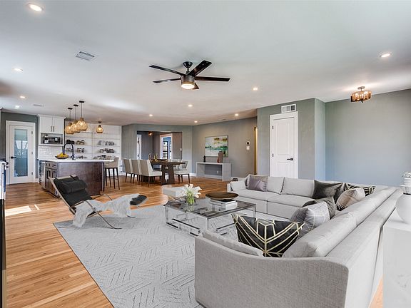 2nd image of 11027 Genetta Dr