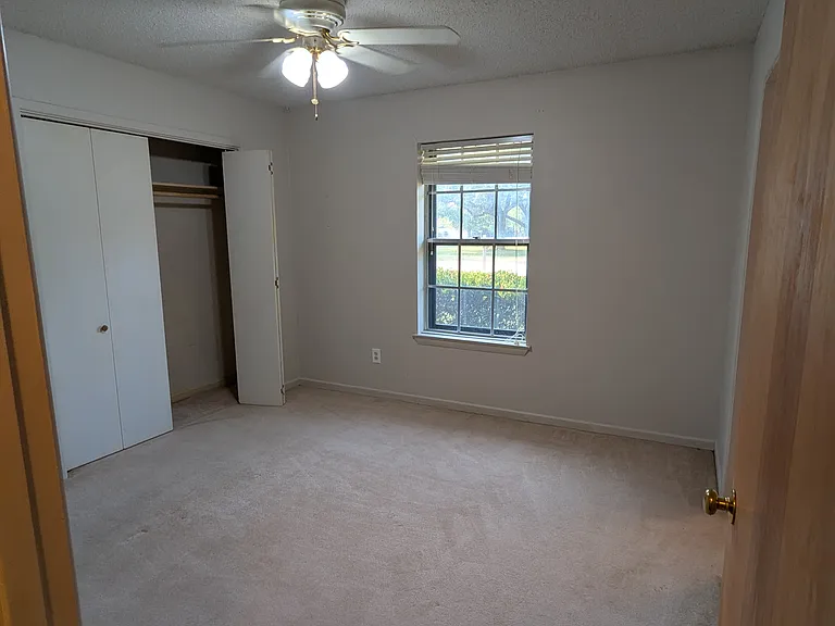 2311 Lange St — Photo 27