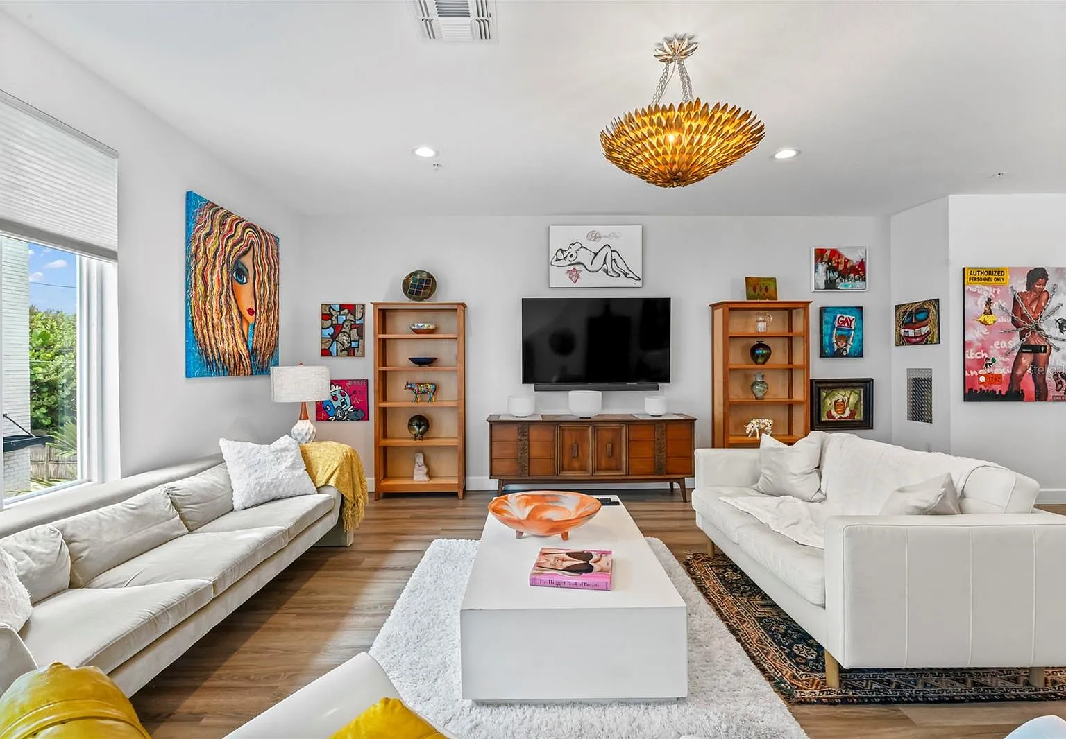 3 bed, 3.5 bath, 2255 sqft, $4,900 — Photo 1