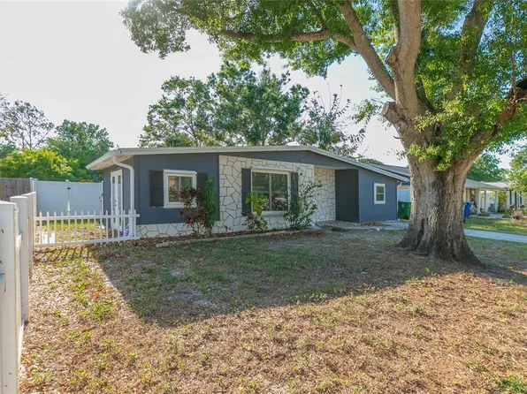 6321 S Renellie Ct, Tampa, FL 33616