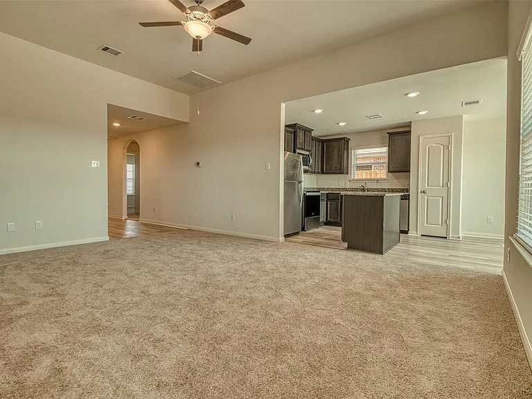 8002 Vacek Meadow Loop — Photo 9