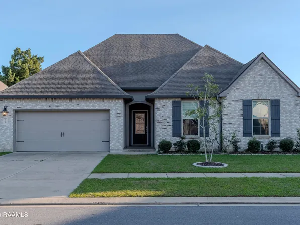 119 Deer Lake Ln, Lafayette, LA 70508