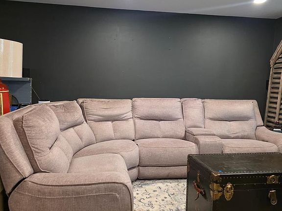 5th image of 31 Versailles Ct