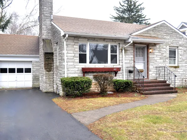 621 Ayres Ave, North Plainfield, NJ 07063
