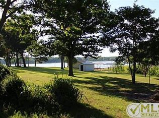 10137 Comanche, Quinlan, TX 75474