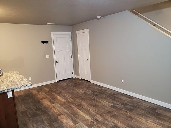 2nd image of 14434 S Ashgrove Ct