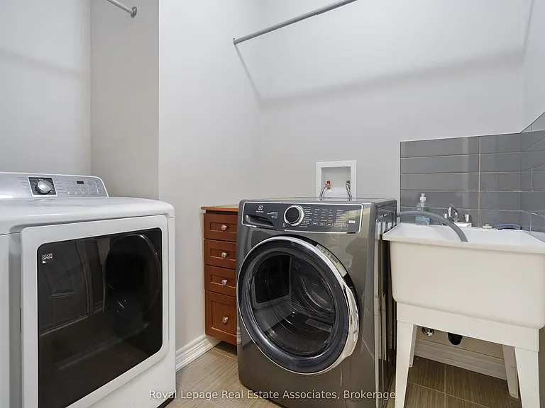 741 Cedar St #A — Photo 27