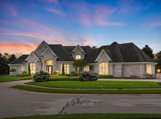 3817 Vermilion Clfs, Fort Wayne, IN 46814
