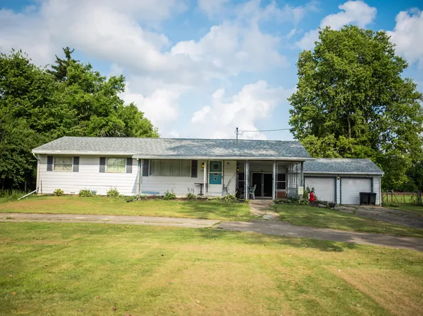 1614 S Bird Rd, Springfield, OH 45505