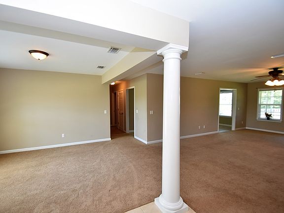 2nd image of 118 Knotts Ct
