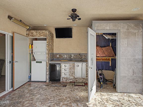 4th image of 1905 Victoria Farms Rd #151