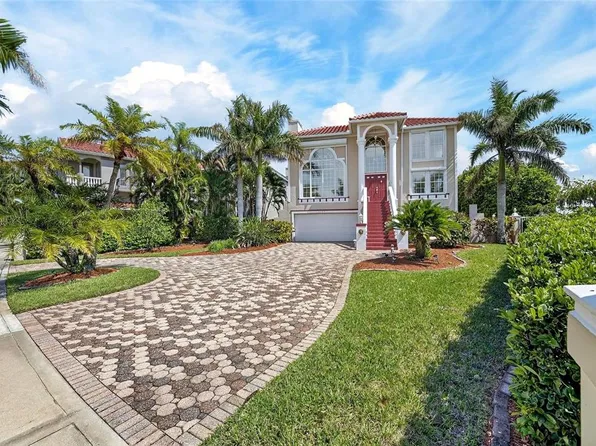 6107 Marbella Blvd, Apollo Beach, FL 33572