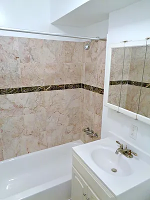 Rented by Metropolitan Equities | media 13