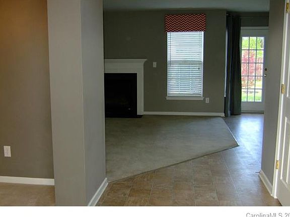 3rd image of 7056 Whittingham Dr