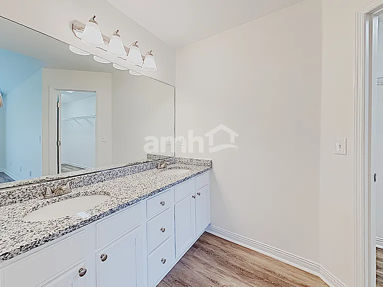 1710 Wright Meadow Ct — Photo 10