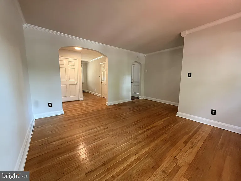 909 E Lake Ave #1 — Photo 13