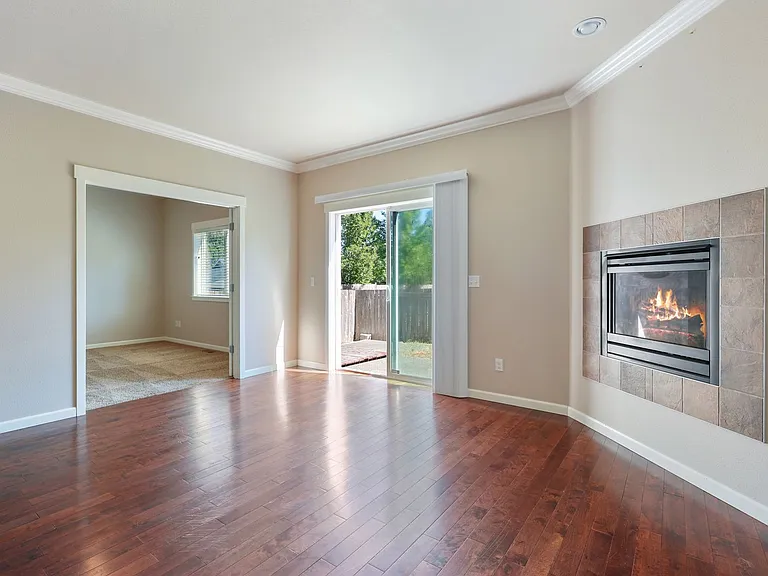 4335 17th Way NE — Photo 15
