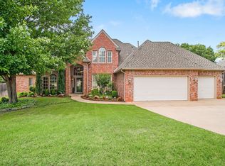 1001 Trolley Trl, Edmond, OK 73034