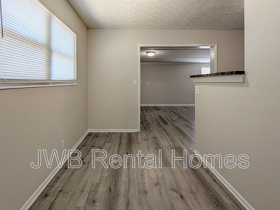 4th image of 6412 Cooper Ln