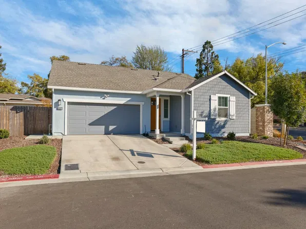 8237 Caminata Ln, Carmichael, CA 95608
