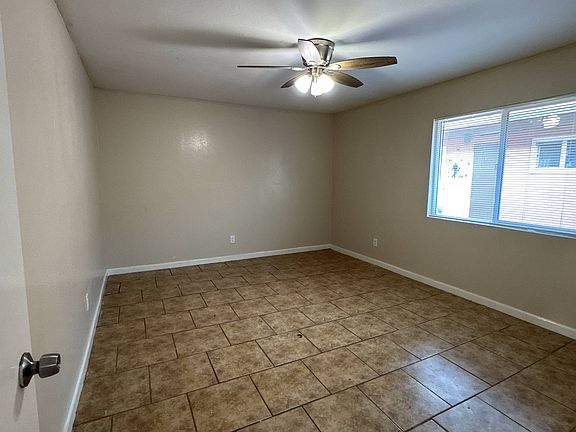 3rd image of 621 Water St