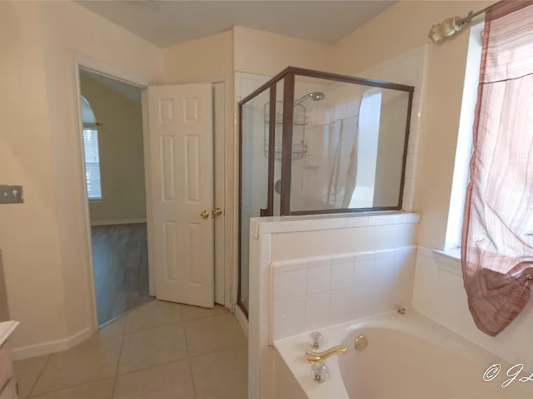 8116 Ship St — Photo 16