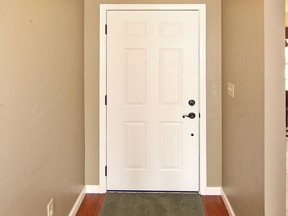 3rd image of 13891 Bruddy Dr