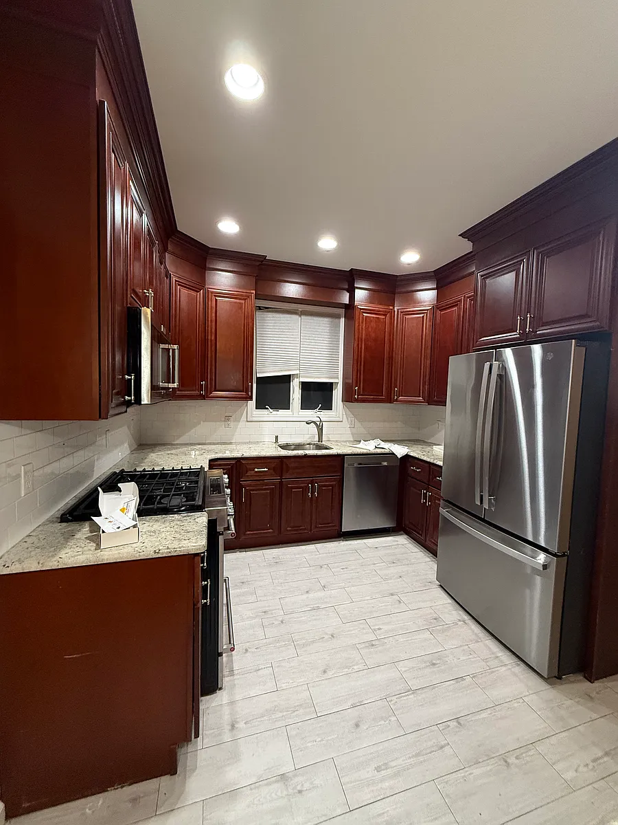 Building Photo - 61 Canton Ave #1