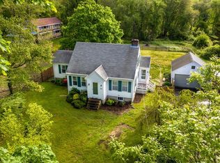 122 Acushnet Rd, Mattapoisett, MA 02739