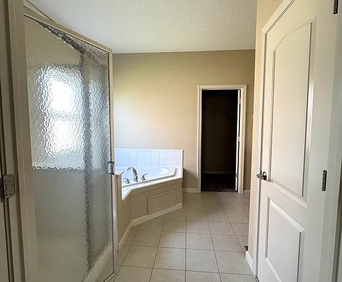 1166 Lenox Ct — Photo 16