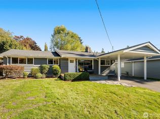 12020 10th Ave NW, Seattle, WA 98177