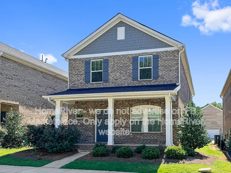 3 bed, 3.0 bath, 1861 sqft, $2,400 — Photo 2