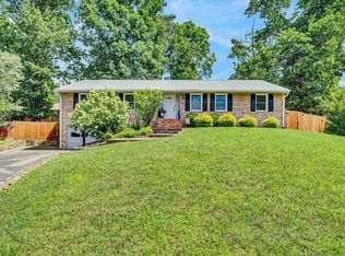 481 Dot Cir, Salem, VA 24153
