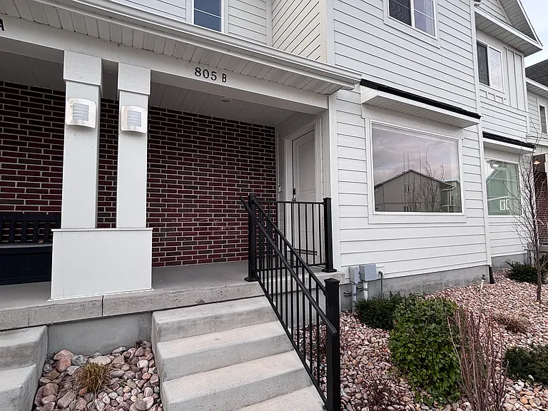 860 Place Townhomes — Photo 78