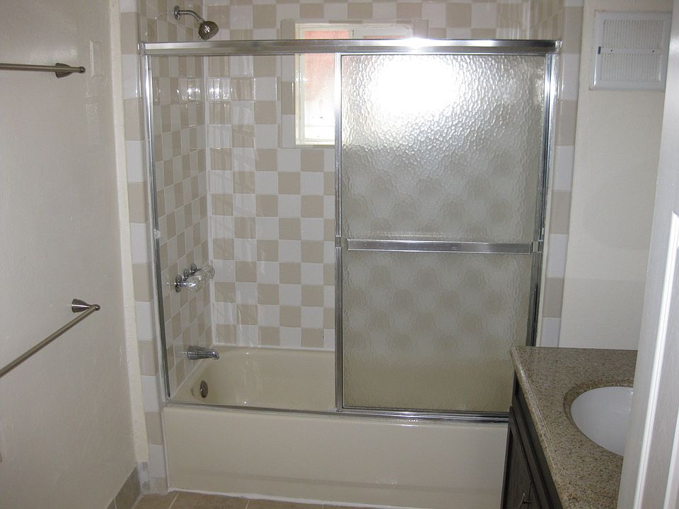 Bathroom Glass Shower/Tub Door