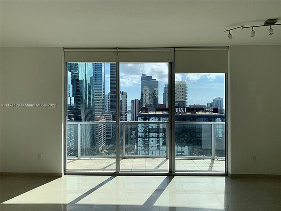 4th image of 1060 Brickell Ave APT 2409