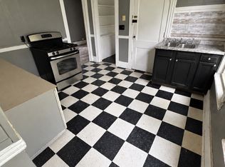 829 S Plymouth Ave, Rochester, NY 14608