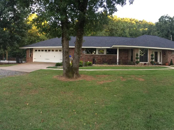 22389 Coggins Rd, Poteau, OK 74953
