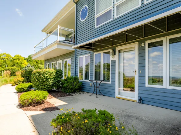 4144 Ridge Rd APT 35, Stevensville, MI 49127