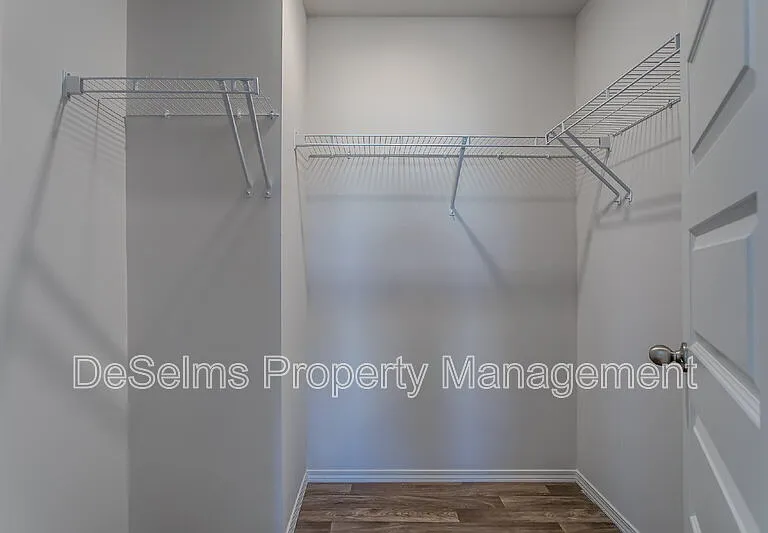 2206 Yearling Dr — Photo 18