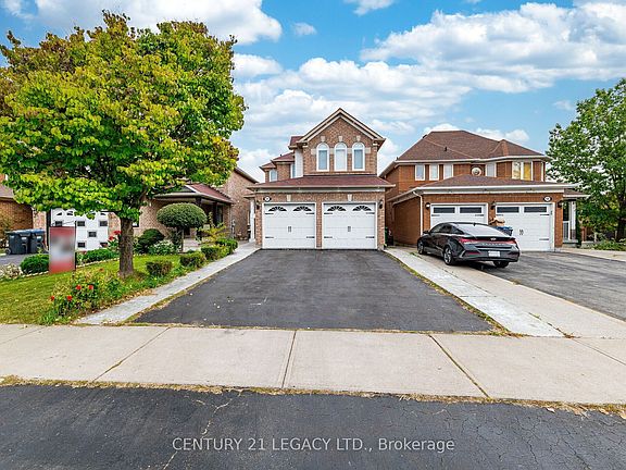 2nd image of 64 Narrow Valley Cres